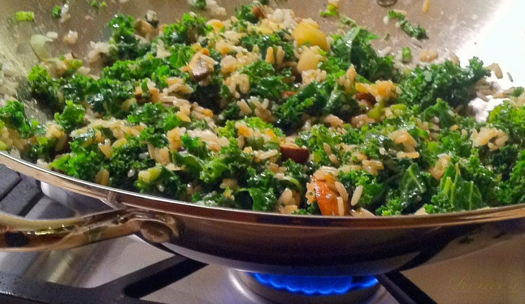 Crispy Kale and Mushroom Fried Rice Dish